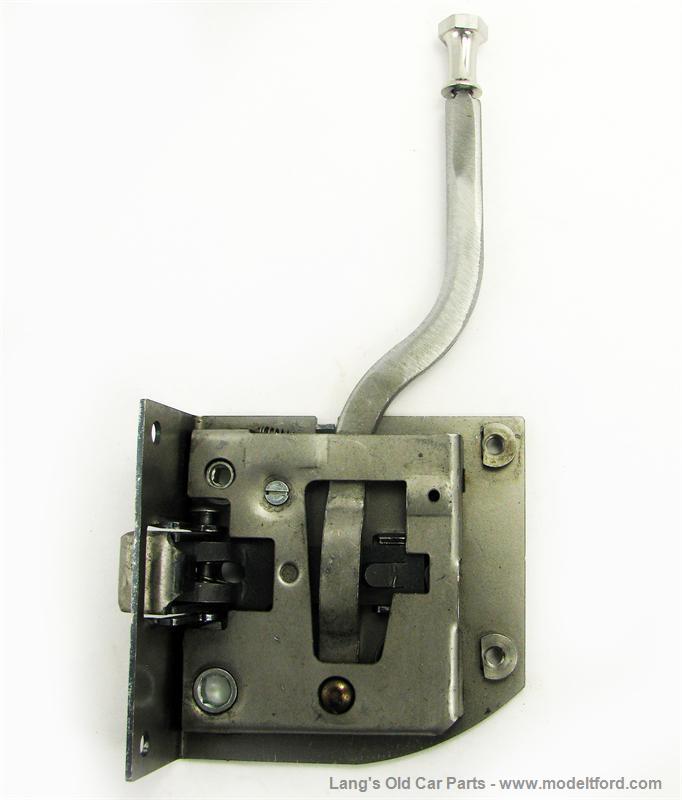 Model T Door Latch, Coupe and Tudor. Passanger's side, 5679FX