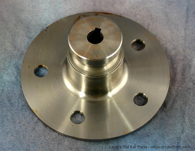 Model T Wire Wheel Rear Hub, Solid Steel., 2887